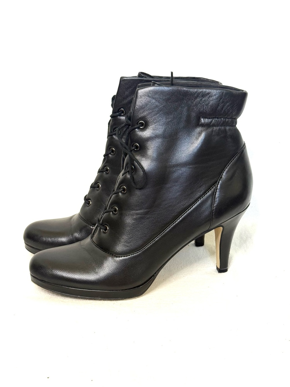Anne Klein Black Lace-Up Ankle Boots Heels Size 8M